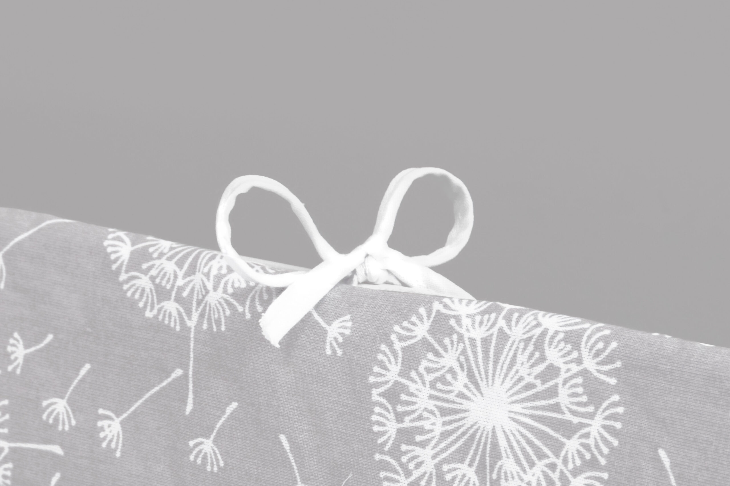 Bettumrandung Nestchen 360x30 cm Pusteblume Grau - Image 5