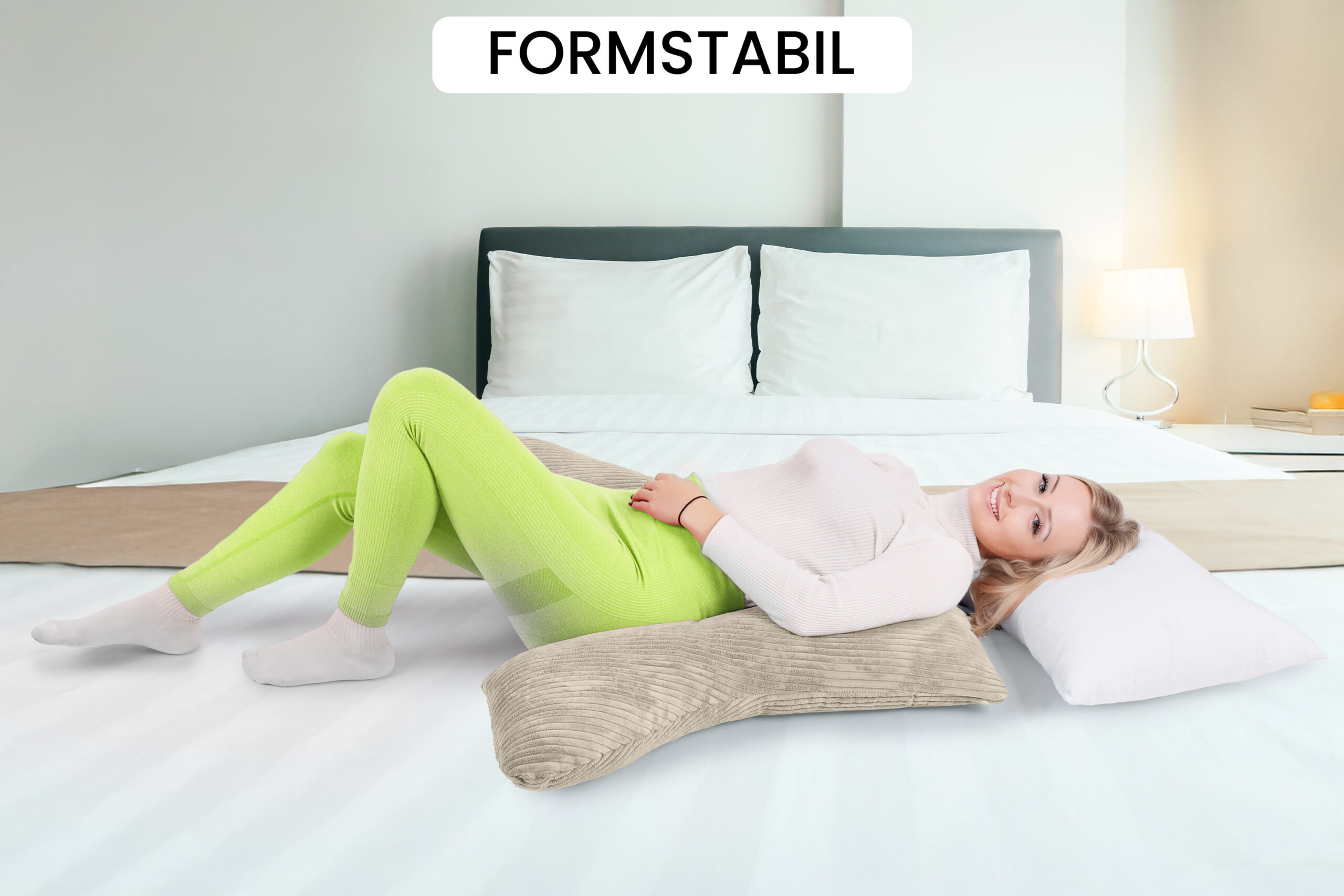 10501-8O5PT_9 PODUSZKA TROJKAT MIEKKA SOFT BEZ